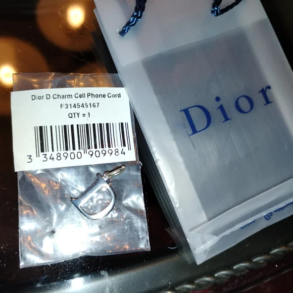 CHRISTIAN DIOR Black Canvas LOGO Bag - Picture 5 of 15